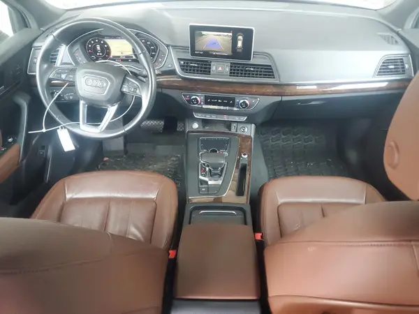 WA1BNAFY1K2142775 2019 AUDI Q5 - Image 8