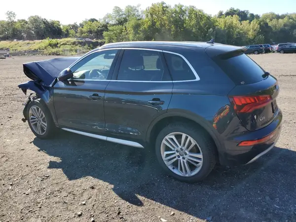 WA1BNAFY1L2011282 2020 AUDI Q5 - Image 2