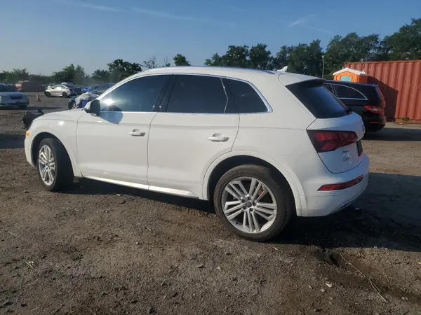 WA1BNAFY1L2028101 2020 AUDI Q5 - Image 2
