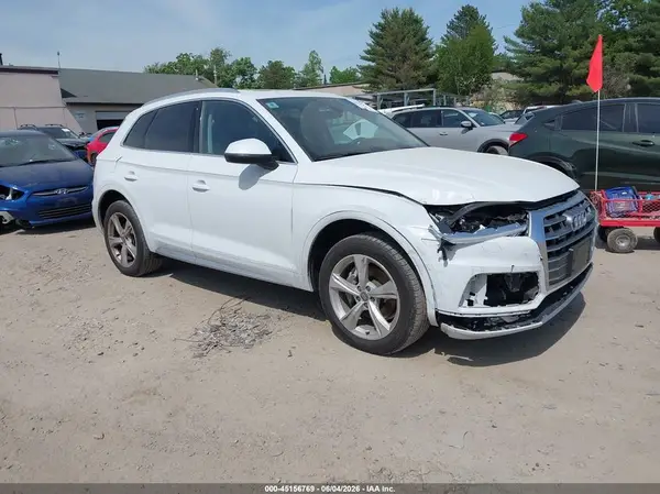 WA1BNAFY1L2064418 2020 AUDI Q5 - Image 1