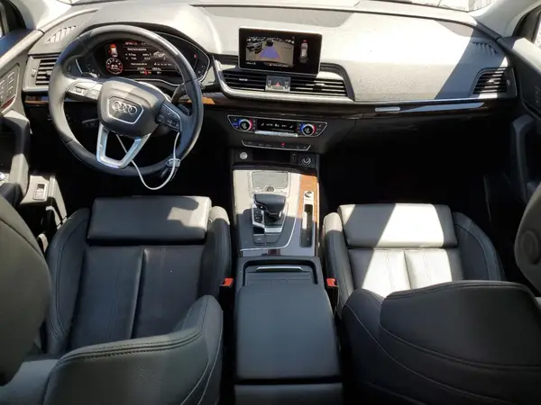 WA1BNAFY1L2073040 2020 AUDI Q5 - Image 8