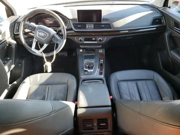 WA1BNAFY1L2103007 2020 AUDI Q5 - Image 8
