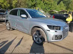 WA1BNAFY2J2001308 2018 AUDI Q5
