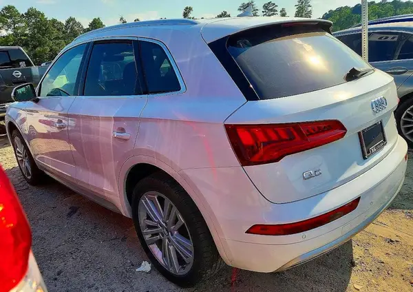 WA1BNAFY2J2003480 2018 AUDI Q5 - Image 2
