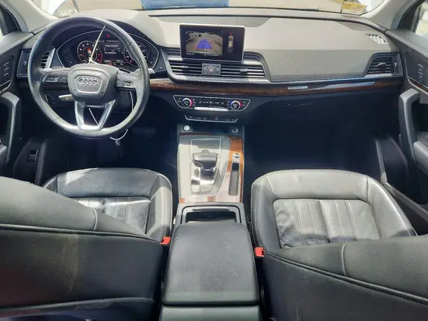 WA1BNAFY2J2004046 2018 AUDI Q5 - Image 8