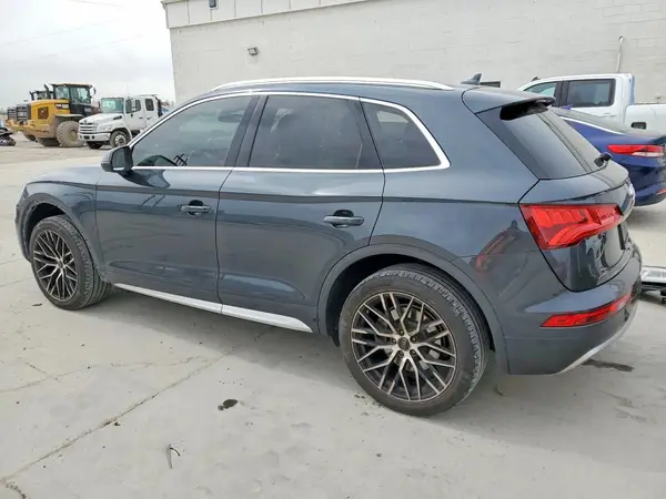 WA1BNAFY2J2019209 2018 AUDI Q5 - Image 2