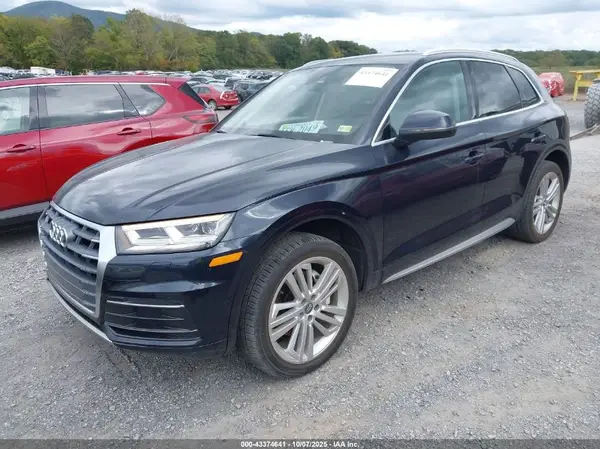 WA1BNAFY2J2021381 2018 AUDI Q5 - Image 2