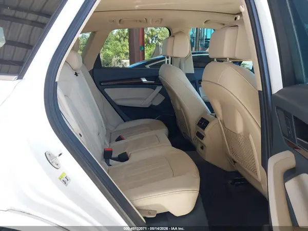 WA1BNAFY2J2024751 2018 AUDI Q5 - Image 8