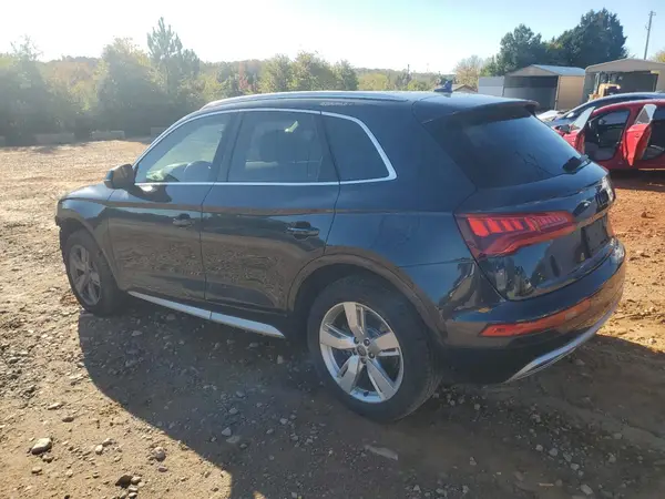 WA1BNAFY2J2044000 2018 AUDI Q5 - Image 2