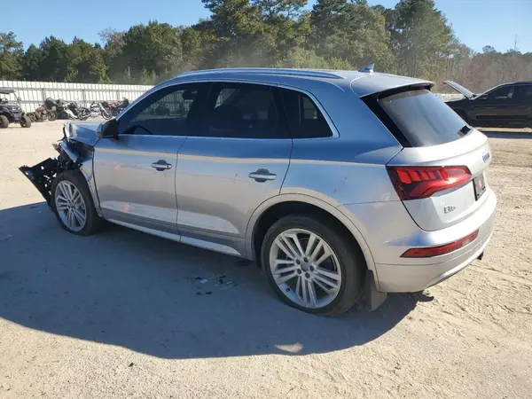 WA1BNAFY2J2048239 2018 AUDI Q5 - Image 2