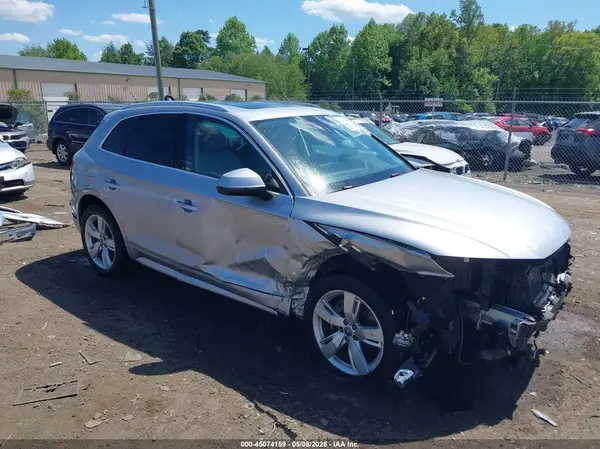 WA1BNAFY2J2051139 2018 AUDI Q5 - Image 1