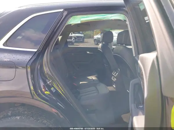 WA1BNAFY2J2055837 2018 AUDI Q5 - Image 8