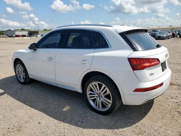 WA1BNAFY2J2072332 2018 AUDI Q5 - Image 2
