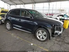 WA1BNAFY2J2082097 2018 AUDI Q5