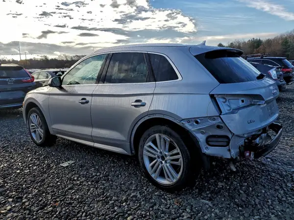 WA1BNAFY2J2082617 2018 AUDI Q5 - Image 2