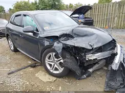 WA1BNAFY2J2093696 2018 AUDI Q5