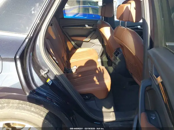WA1BNAFY2J2094573 2018 AUDI Q5 - Image 8