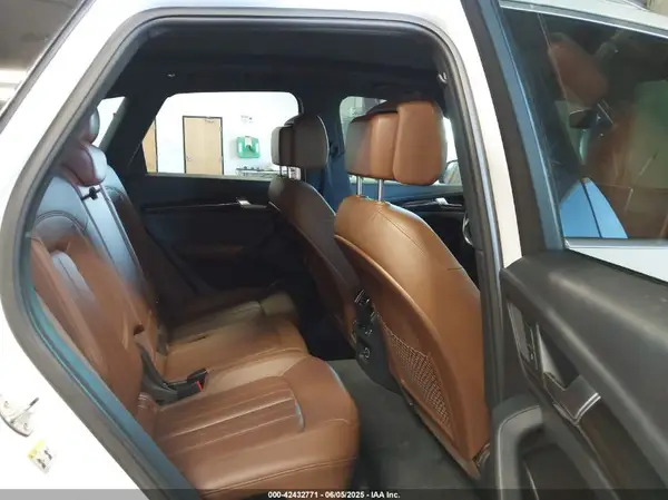 WA1BNAFY2J2095058 2018 AUDI Q5 - Image 8