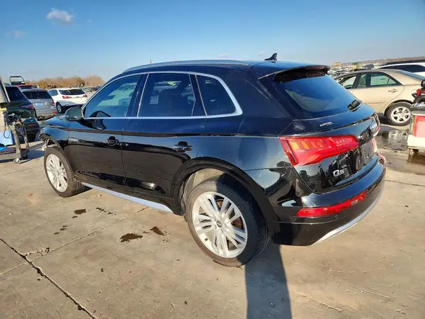 WA1BNAFY2J2097179 2018 AUDI Q5 - Image 2