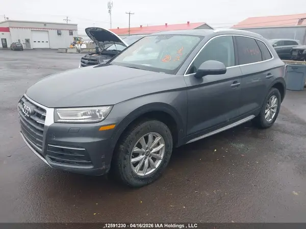 WA1BNAFY2J2102610 2018 AUDI Q5 - Image 2