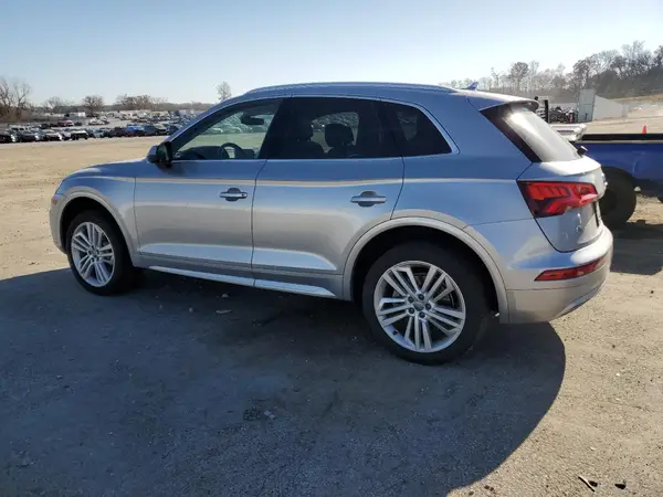 WA1BNAFY2J2113557 2018 AUDI Q5 - Image 2