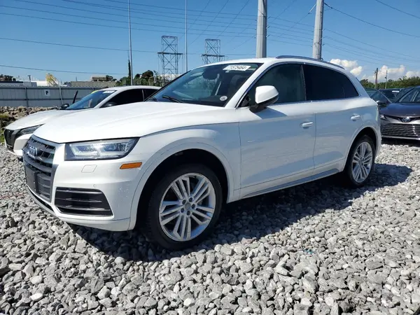 WA1BNAFY2J2113607 2018 AUDI Q5 - Image 1