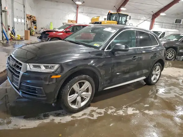 WA1BNAFY2J2114613 2018 AUDI Q5 - Image 1