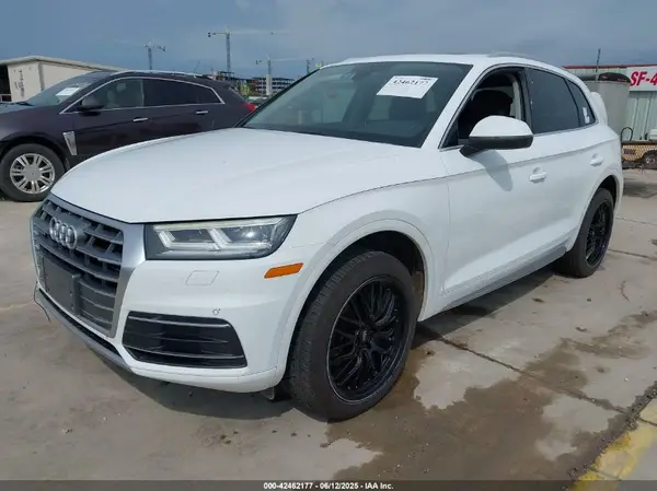 WA1BNAFY2J2115115 2018 AUDI Q5 - Image 2
