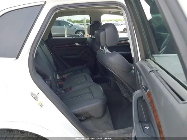 WA1BNAFY2J2115115 2018 AUDI Q5 - Image 8