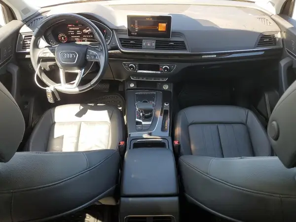 WA1BNAFY2J2115650 2018 AUDI Q5 - Image 8