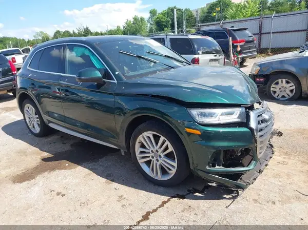 WA1BNAFY2J2115826 2018 AUDI Q5 - Image 1