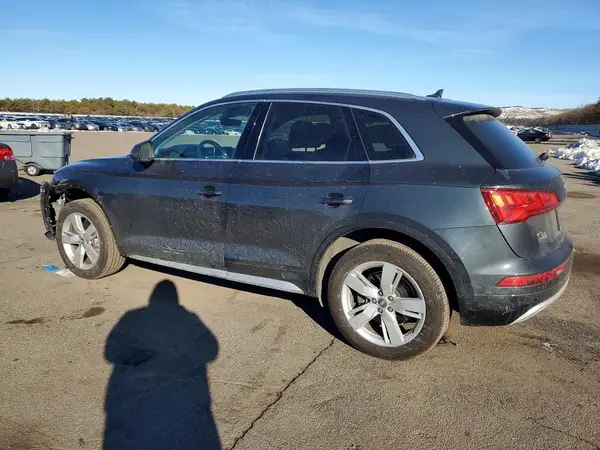 WA1BNAFY2J2118421 2018 AUDI Q5 - Image 2