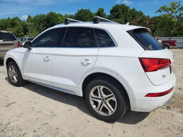 WA1BNAFY2J2132853 2018 AUDI Q5 - Image 2