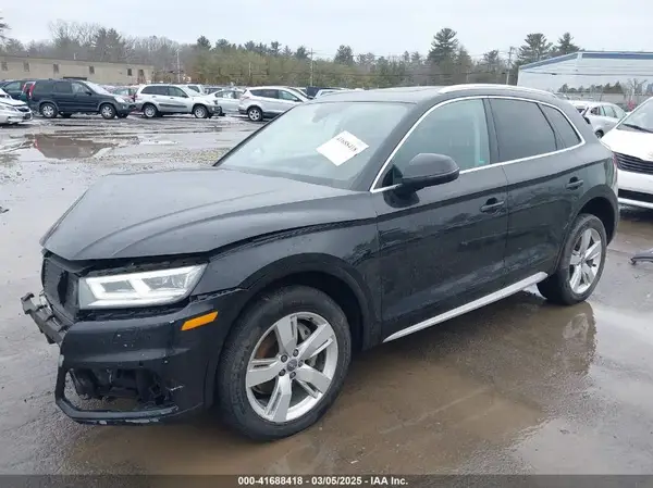 WA1BNAFY2J2151497 2018 AUDI Q5 - Image 2