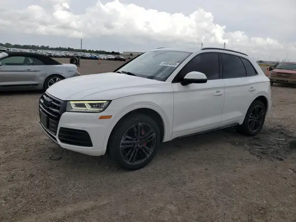 WA1BNAFY2J2158742 2018 AUDI Q5 - Image 1