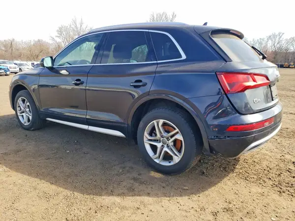 WA1BNAFY2J2180661 2018 AUDI Q5 - Image 2