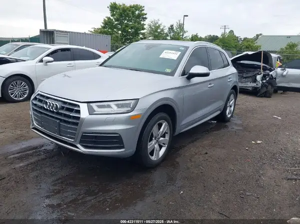 WA1BNAFY2J2188226 2018 AUDI Q5 - Image 2