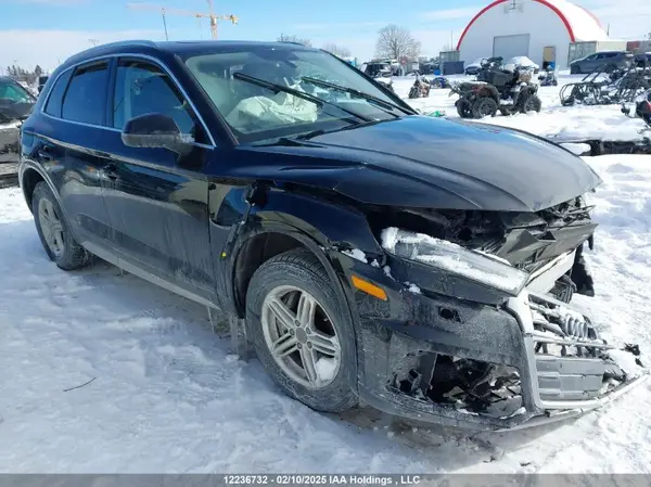 WA1BNAFY2J2195953 2018 AUDI Q5 - Image 1