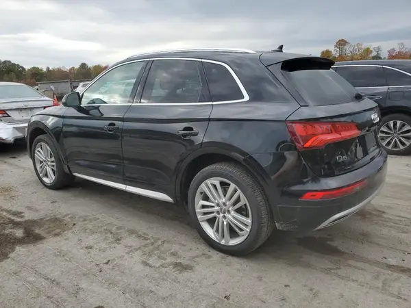 WA1BNAFY2J2200925 2018 AUDI Q5 - Image 2