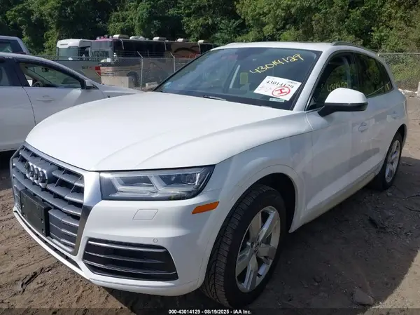 WA1BNAFY2J2207244 2018 AUDI Q5 - Image 2