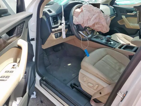 WA1BNAFY2J2208474 2018 AUDI Q5 - Image 8