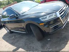 WA1BNAFY2J2209656 2018 AUDI Q5