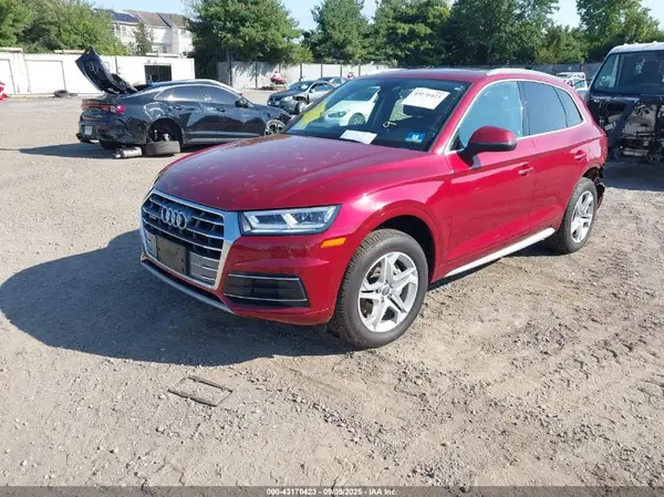 WA1BNAFY2J2212704 2018 AUDI Q5 - Image 2