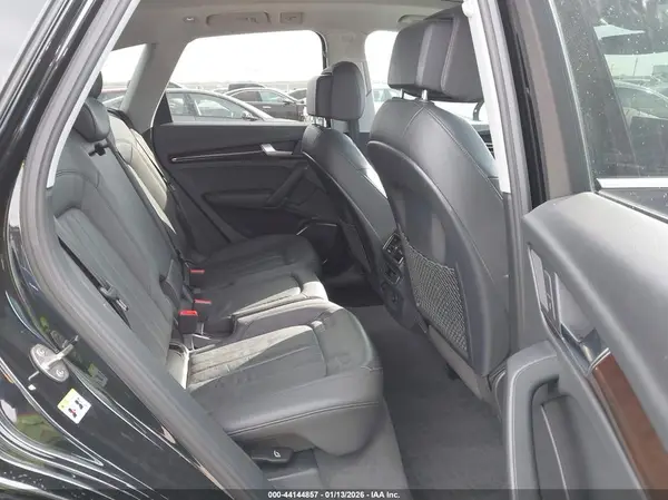 WA1BNAFY2J2217644 2018 AUDI Q5 - Image 8