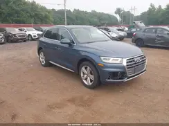 WA1BNAFY2J2228451 2018 AUDI Q5