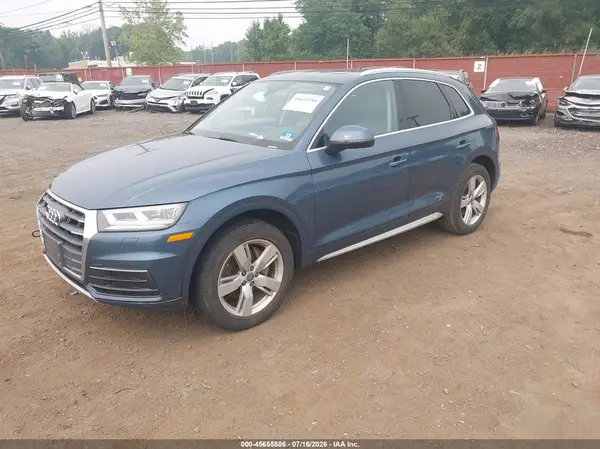WA1BNAFY2J2228451 2018 AUDI Q5 - Image 2