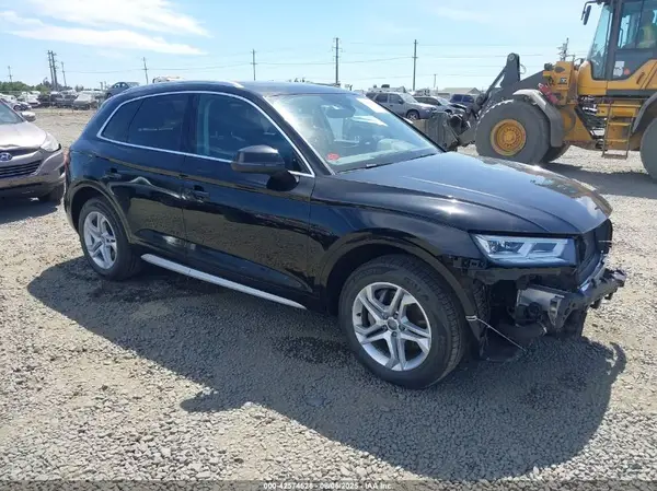 WA1BNAFY2J2230541 2018 AUDI Q5 - Image 1