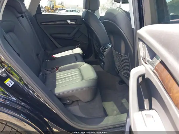 WA1BNAFY2J2230541 2018 AUDI Q5 - Image 8