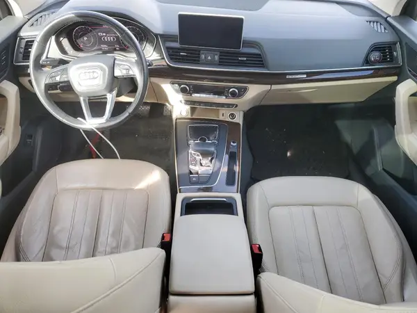 WA1BNAFY2J2232645 2018 AUDI Q5 - Image 8