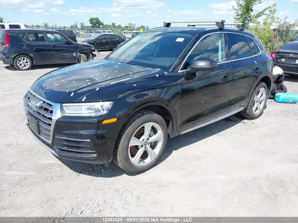 WA1BNAFY2J2237246 2018 AUDI Q5 - Image 2
